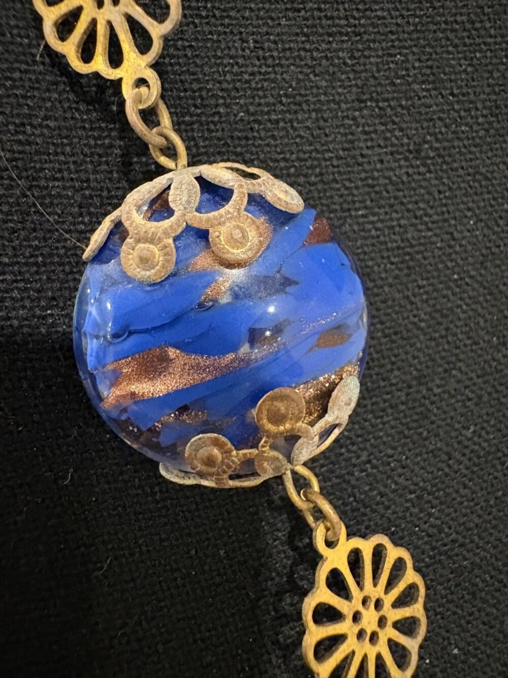 1930's Foiled Italian Art Glass and Brass Necklace - Picture 3 of 8